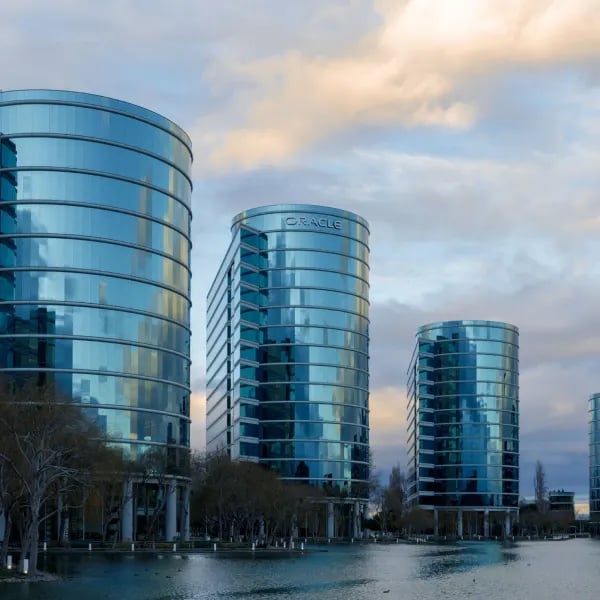 Corporativos y empresas internacionales