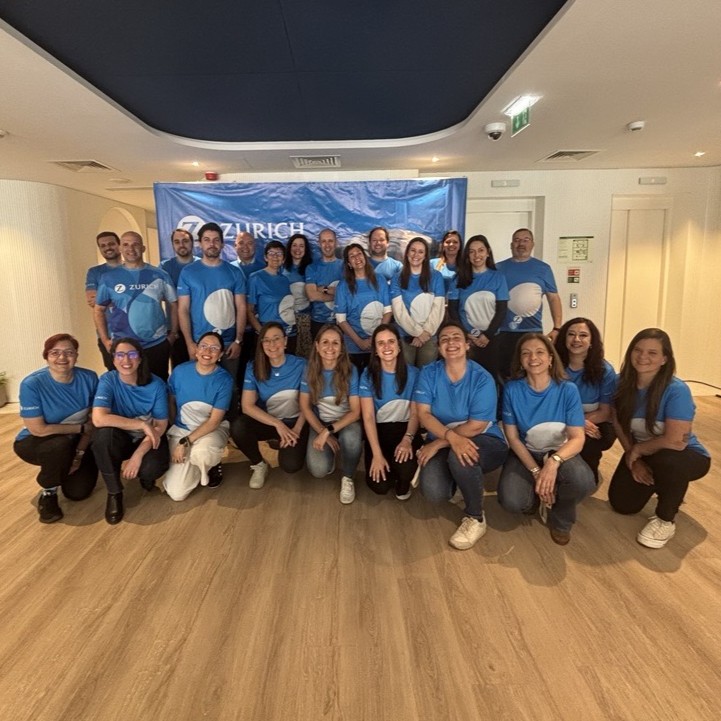 Fotografia de grupo dos participantes Zurich