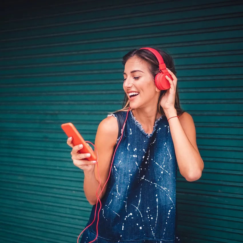 girl with headset