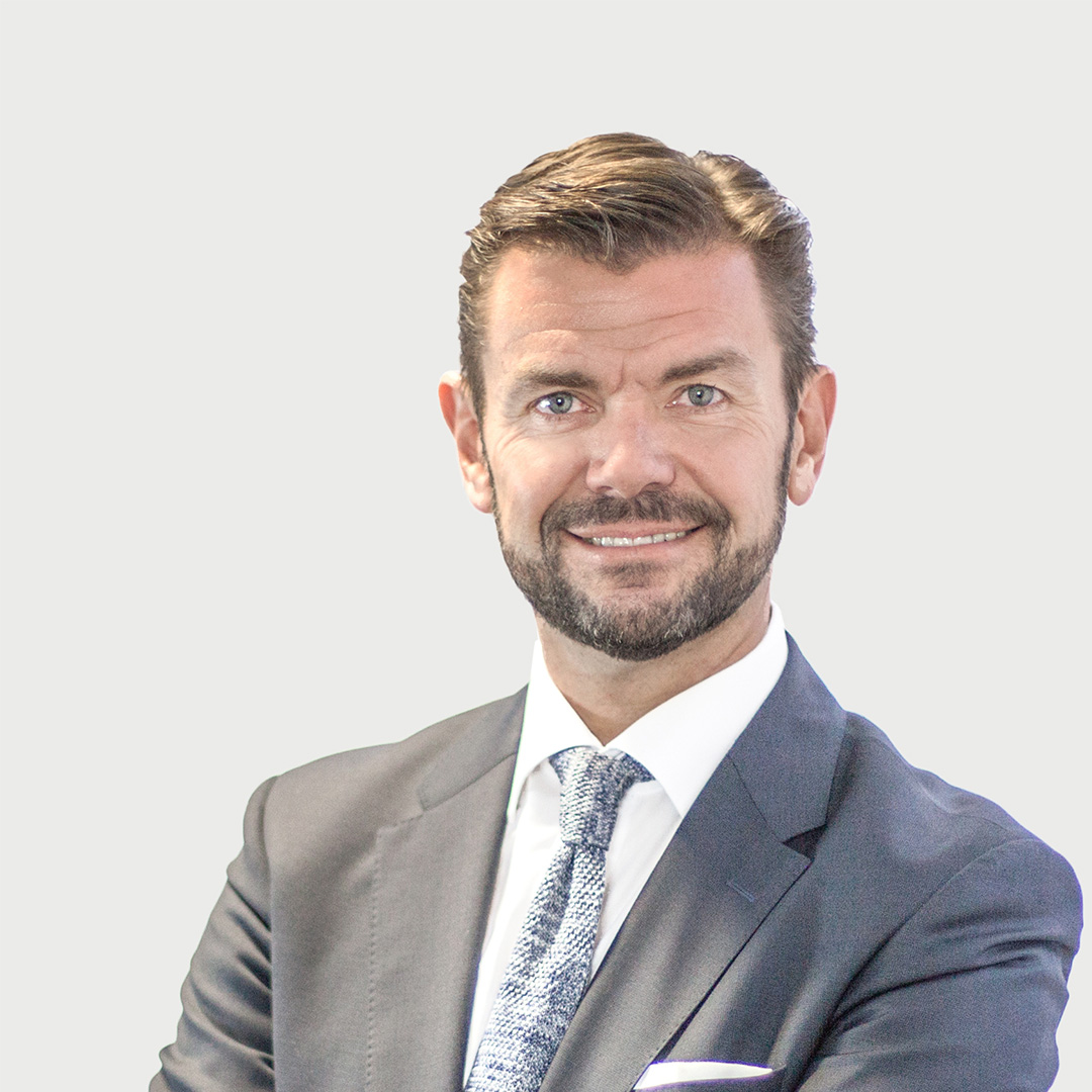 Klaus Riener Klaus Riener