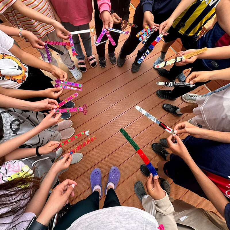 ChildrenActivity_SidebySide